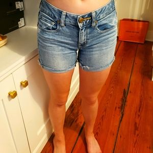 American Eagle low rise midi sz 2 super stretch